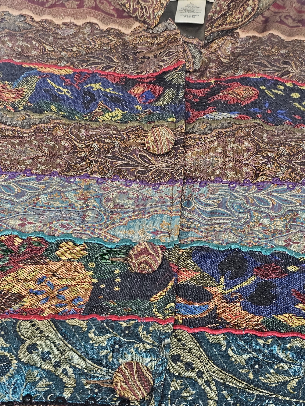 Vintage TravelSmith Women's Silk Blend Vest Sz L Brocade Paisley Patchwork Boho - Picture 5 of 12